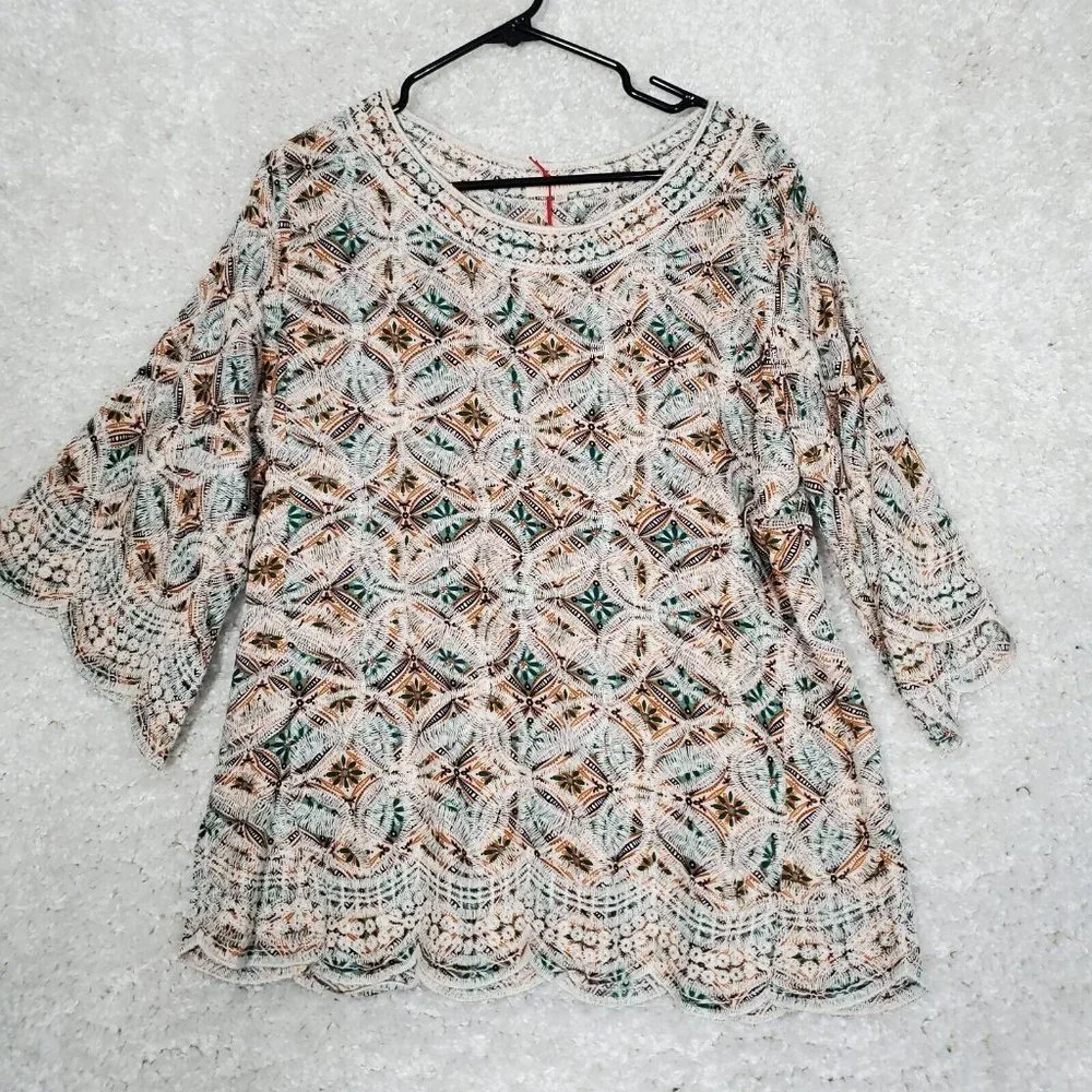 Solitaire Embroidered Top - Picture 1 of 7